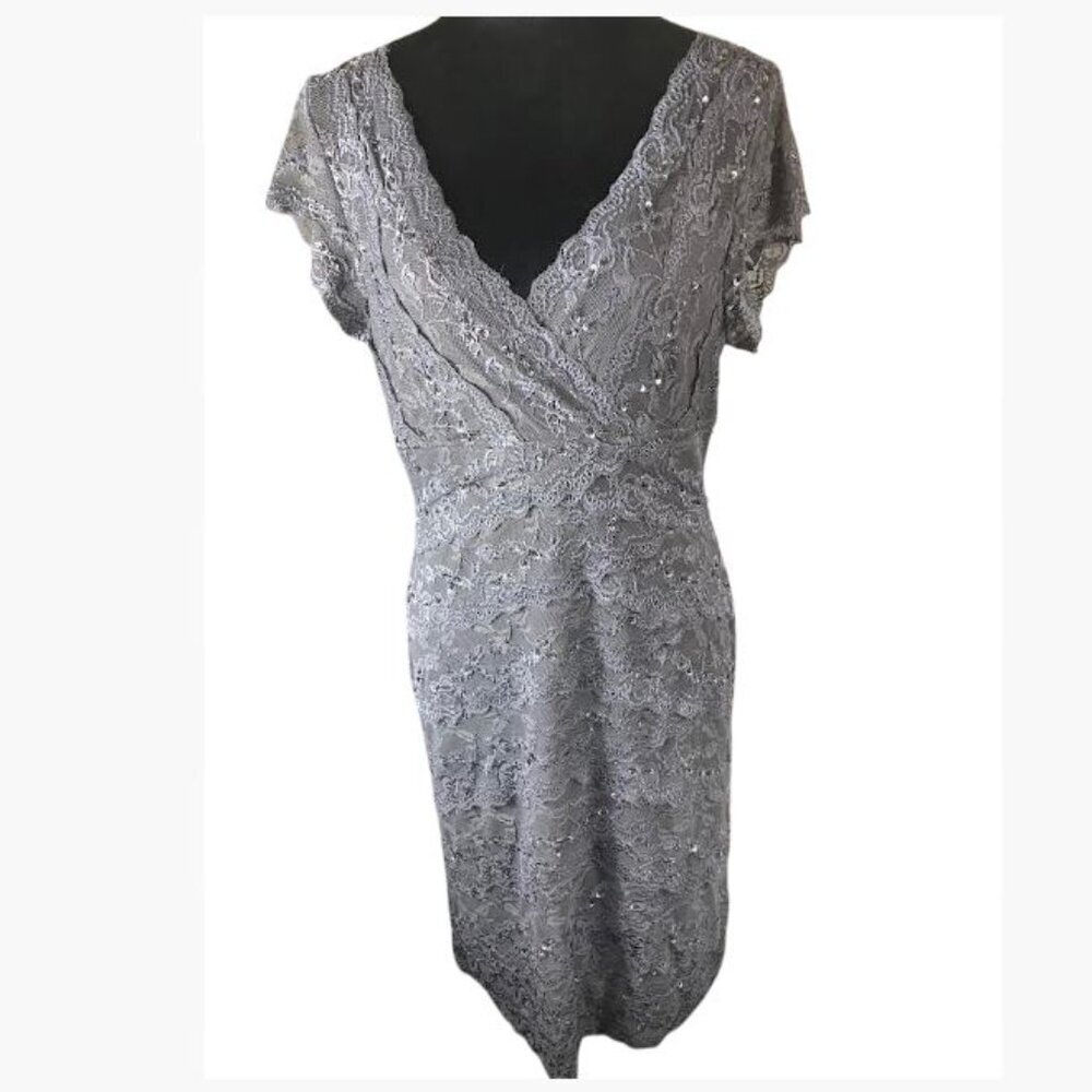 Blu Sage Medium Gray Lace Cocktail Evening Dress With Sequins Size 12 EUC